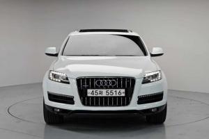 아우디 Q7