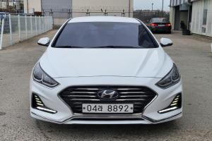 현대 LF쏘나타 뉴라이즈